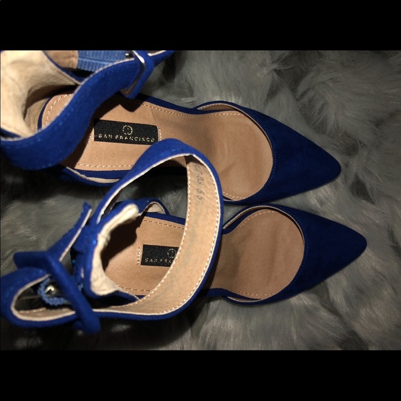 Blue Heels - Picture 5 of 5